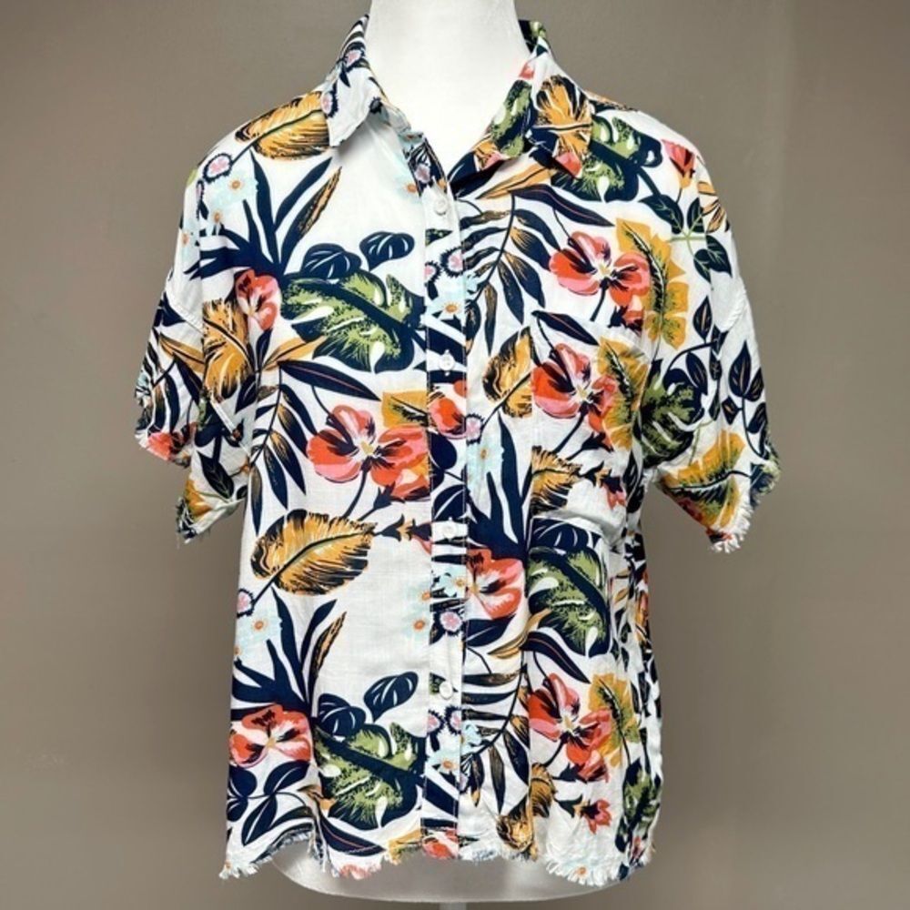 Philosophy Floral Jungle Print Raw Hem Button Down Short Sleeve T Shirt Medium